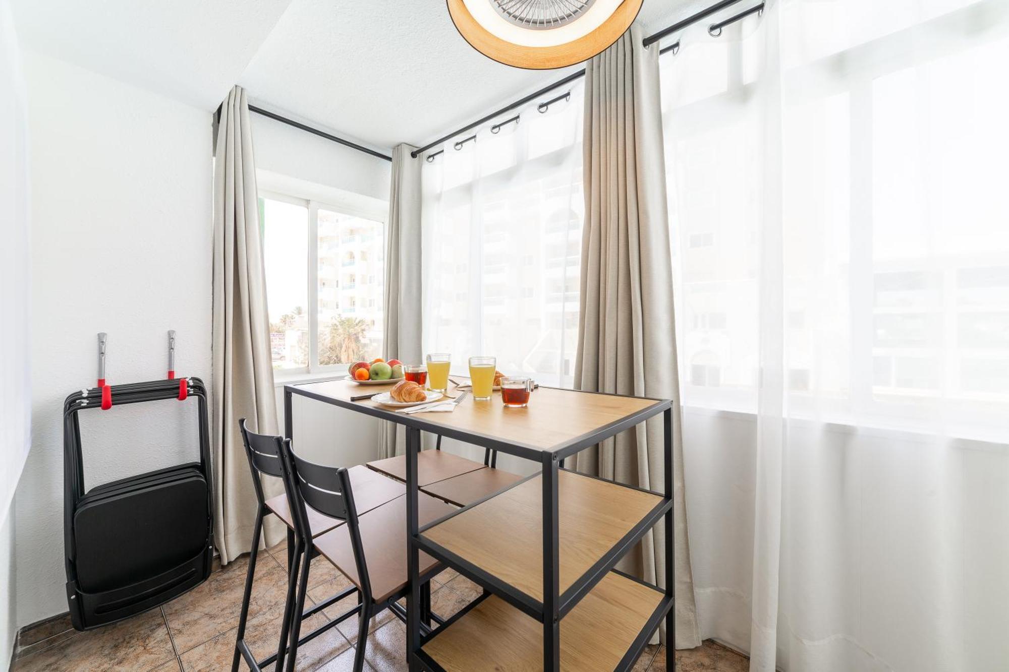 Trendyhomes Gaviotas, Playa A Un Par De Minutos Andando Y Aire Acondicionado Рокетас де Мар Екстериор снимка